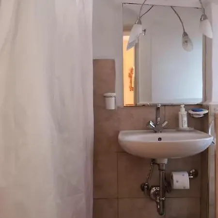 Biri Canal Charm Apartment Venice