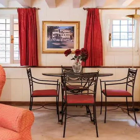Biri Canal Charm Apartment *