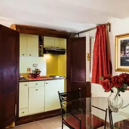 Apartment Biri Canal Charm